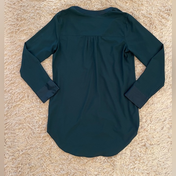 Merona brand Hunter green tunic length blouse Women’s size medium - Picture 2 of 4